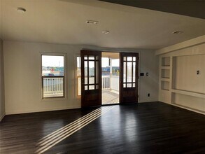 120 Scarlet Ibis Pass in Del Valle, TX - Building Photo - Building Photo