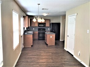 16904 Tableland Trl in Conroe, TX - Building Photo - Building Photo