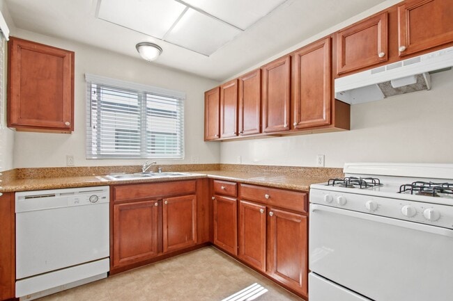 1234 10th St in Santa Monica, CA - Building Photo - Building Photo