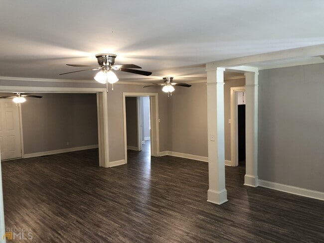 7844 Burkhalter Rd in Statesboro, GA - Building Photo - Building Photo