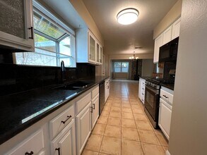 7005 Regan Ct in Citrus Heights, CA - Building Photo - Building Photo