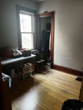 1579 N Warren Ave in Milwaukee, WI - Building Photo - Building Photo