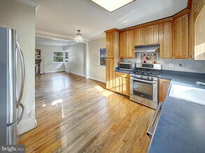 607 Lincoln Ave in Falls Church, VA - Building Photo - Building Photo