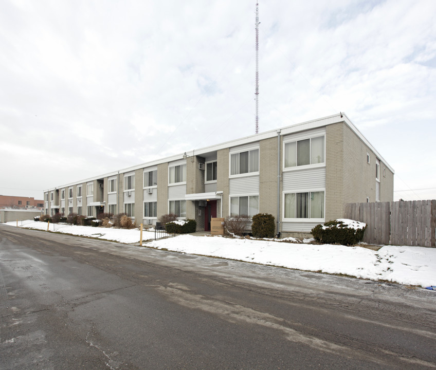 25873-25885 Greenfield Rd in Southfield, MI - Foto de edificio