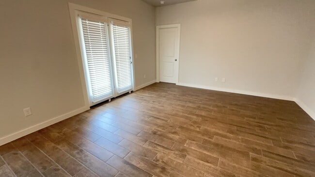 17019 Oak Ridge Cir in Oklahoma City, OK - Building Photo - Building Photo