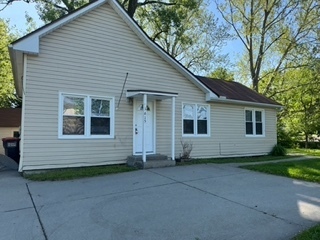 1615 S Jefferson St in Kearney, MO - Building Photo - Building Photo