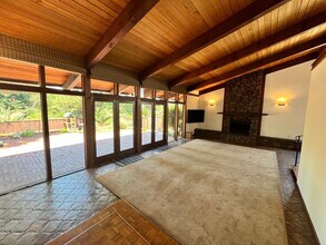 17 Buena Vista Ave in Corte Madera, CA - Building Photo - Building Photo