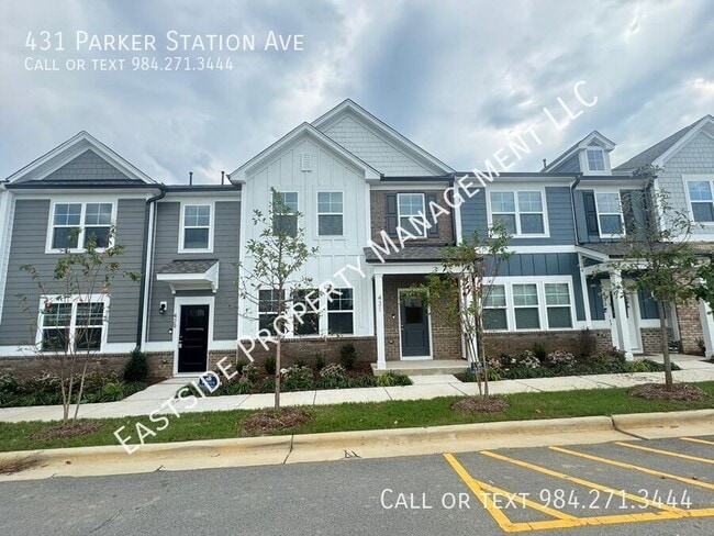 431 Parker Sta Ave in Fuquay Varina, NC - Building Photo - Building Photo