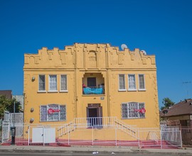 138 N Soto St in Los Angeles, CA - Building Photo - Building Photo