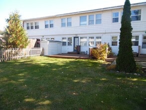 8025 S Alaska St in Oscoda, MI - Building Photo - Building Photo