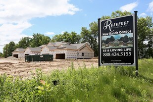 Reserves of Auburn Hills in Auburn Hills, MI - Building Photo