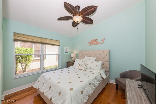 2438 Butterfly Palm Dr in Naples, FL - Building Photo - Building Photo