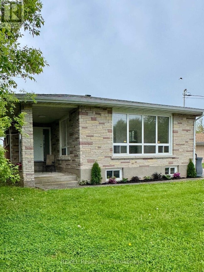property at 76 Lavinia St
