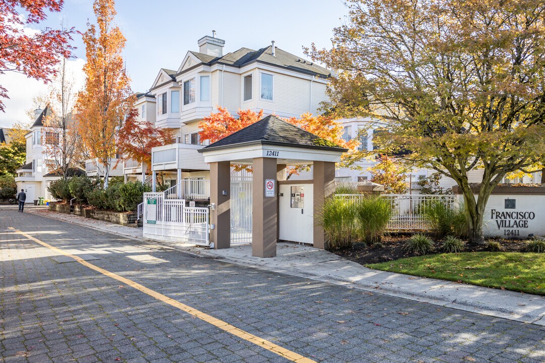 Francisco Village in Richmond, BC - Building Photo
