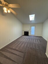 1436 Deerpond Ln in Virginia Beach, VA - Building Photo - Building Photo