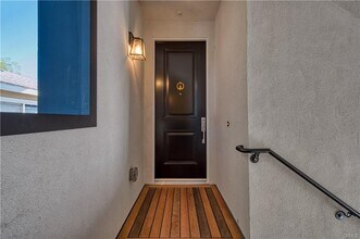 20452 Santa Ana Ave in Newport Beach, CA - Building Photo - Building Photo