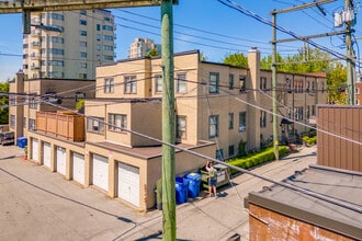 Redlands in Vancouver, BC - Building Photo - Building Photo