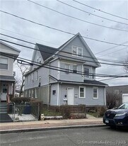 93-95-95 Baldwin St in Bridgeport, CT - Building Photo