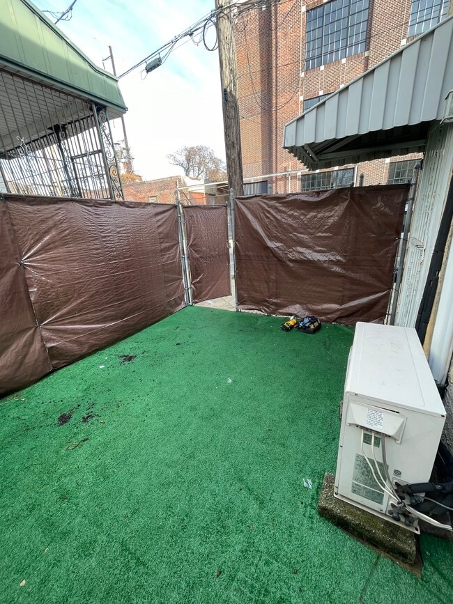 4670 James St, Unit Apt C  Rear in Philadelphia, PA - Building Photo - Building Photo