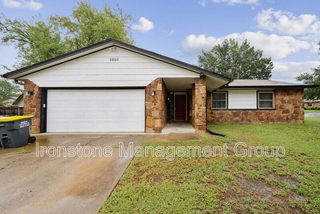 property at 13515 S Fern St