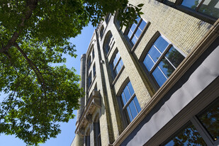 Serif MKE Apartments