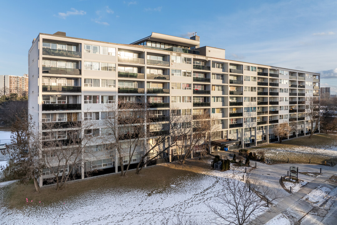 1 Deauville Lane in Toronto, ON - Building Photo