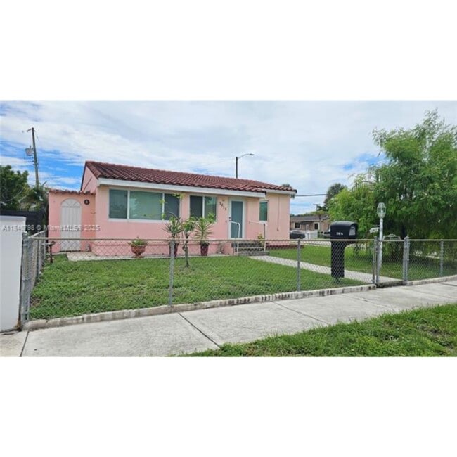 property at 3415 W 2nd Ave