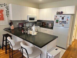 61 Dwight St in Boston, MA - Building Photo - Building Photo