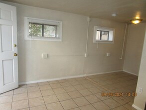 1511 Gold Ave SE in Albuquerque, NM - Building Photo - Building Photo