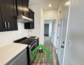 2352 Controllata St in Manteca, CA - Building Photo - Building Photo