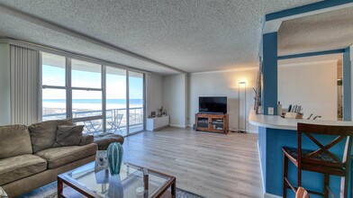 4800 Boardwalk in Ventnor City, NJ - Building Photo - Building Photo