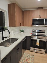 3927 SW Webster St in Seattle, WA - Building Photo