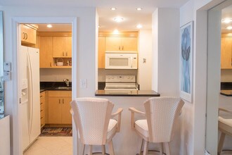 2774 S Ocean Blvd-Unit -107 in Palm Beach, FL - Building Photo - Building Photo