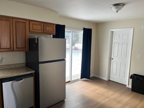 1415 Hackberry Ln in Machesney Park, IL - Building Photo - Building Photo