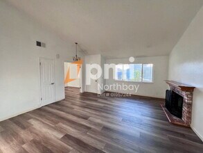816 Blackspur Dr in Suisun City, CA - Building Photo - Building Photo