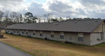 306 Powell Dr in Pineville, LA - Building Photo - Building Photo