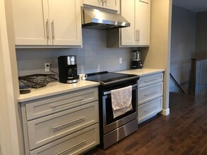 1916 Spruce Meadows Dr SE in Rochester, MN - Foto de edificio - Building Photo