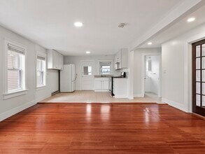 17 Bradford St in Concord, MA - Building Photo - Building Photo