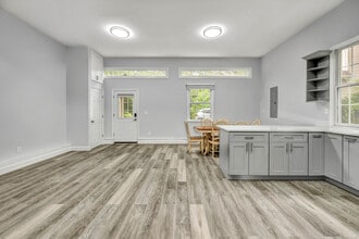 14 Bryan Ln in Newtown, CT - Building Photo - Building Photo