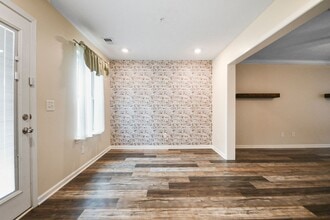 115 Edgefield Ct in Pleasant View, TN - Building Photo - Building Photo