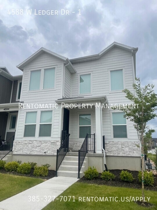 4588 Ledger Dr in Herriman, UT - Building Photo