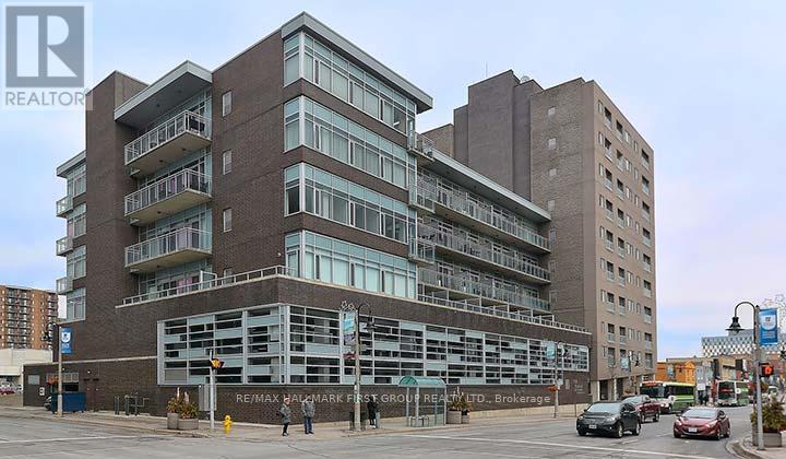 44-844 Bond St W in Oshawa, ON - Building Photo