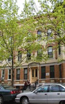 1822 Cornelia St in Ridgewood, NY - Building Photo