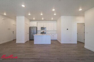 5801 S Garnet Dr in Saint George, UT - Building Photo - Building Photo