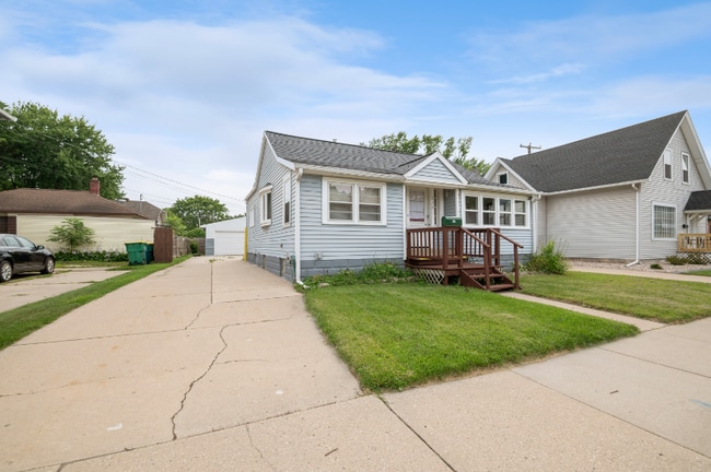 826 Doty St in Green Bay, WI - Building Photo - Building Photo