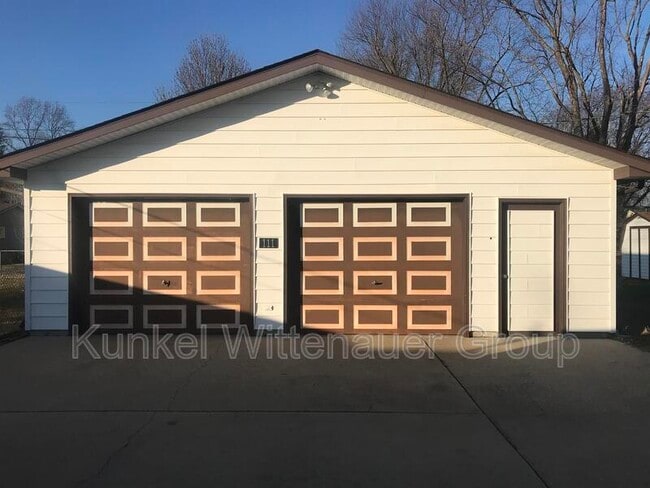 111 Kassing Ave in Fairview Heights, IL - Building Photo - Building Photo