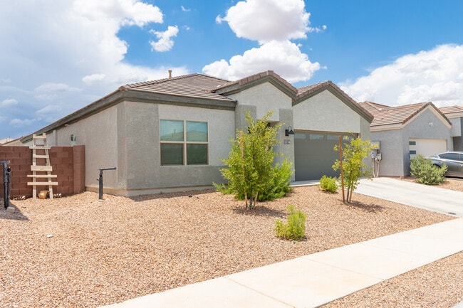 12734 E Russo Dr in Vail, AZ - Building Photo - Building Photo