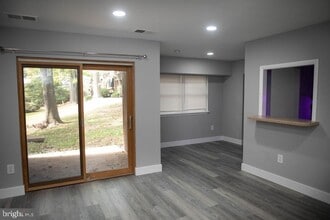 119 Meadowview Ln in Mont Clare, PA - Building Photo - Building Photo