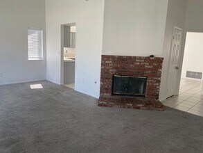 1637 Trinity Way in San Jacinto, CA - Building Photo - Building Photo