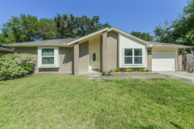 property at 2502 Drummer Dr